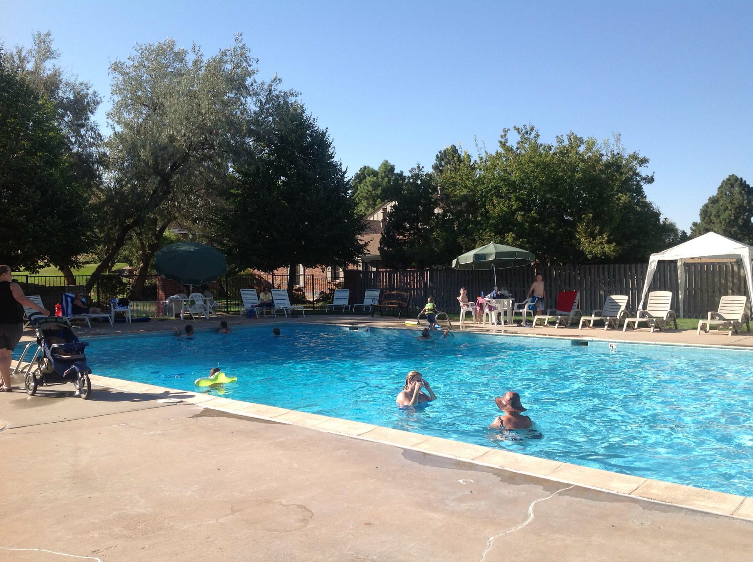 Pool Knolls Village
